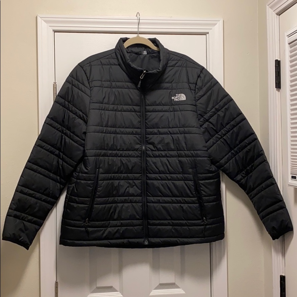 Men’s North Face Puffer Jacket. XL